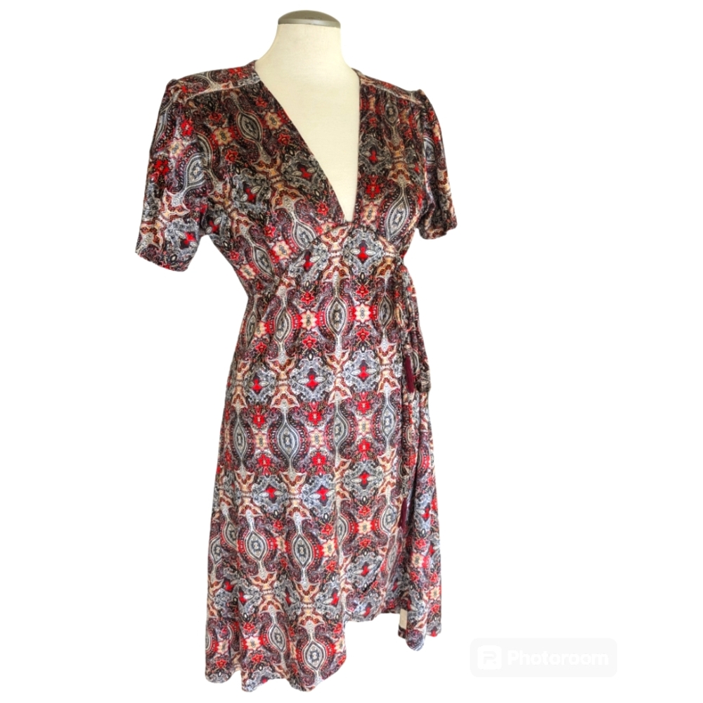 Women's Angie Velvet Wrap Dress, retro print size Medium